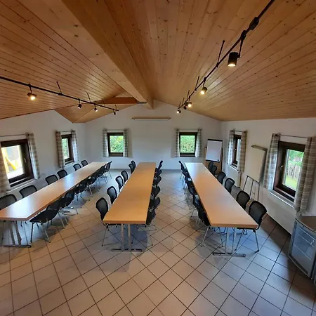 Robinson Im Abendrot 123 * Waldbrunn (Baden-Wurttemberg)