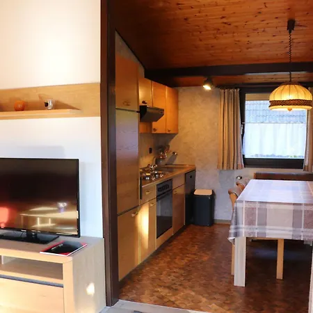 Robinson Im Abendrot 123 Waldbrunn (Baden-Wurttemberg)